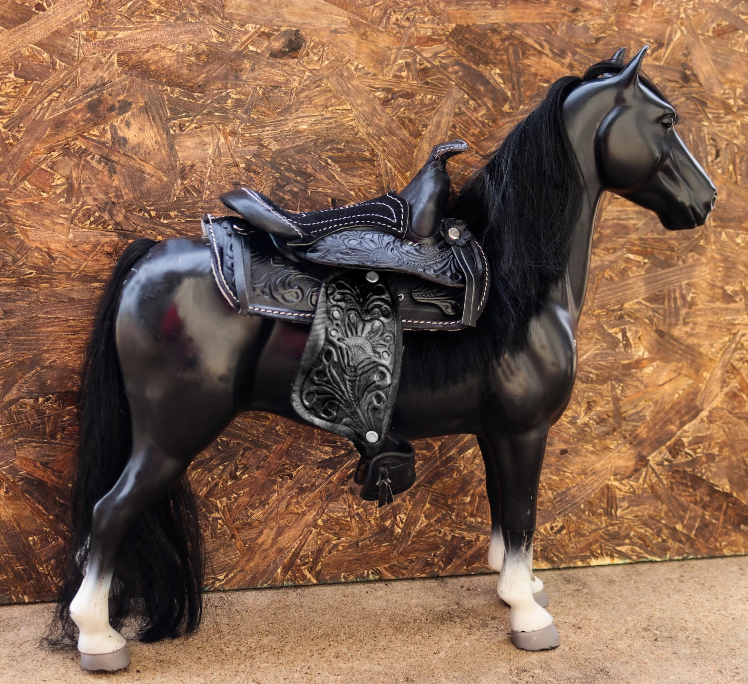 5" Black Western Leather Saddle Mini Decoration Saddle 4 5" Black Western Leather Saddle Mini Decoration Saddle - Image 2