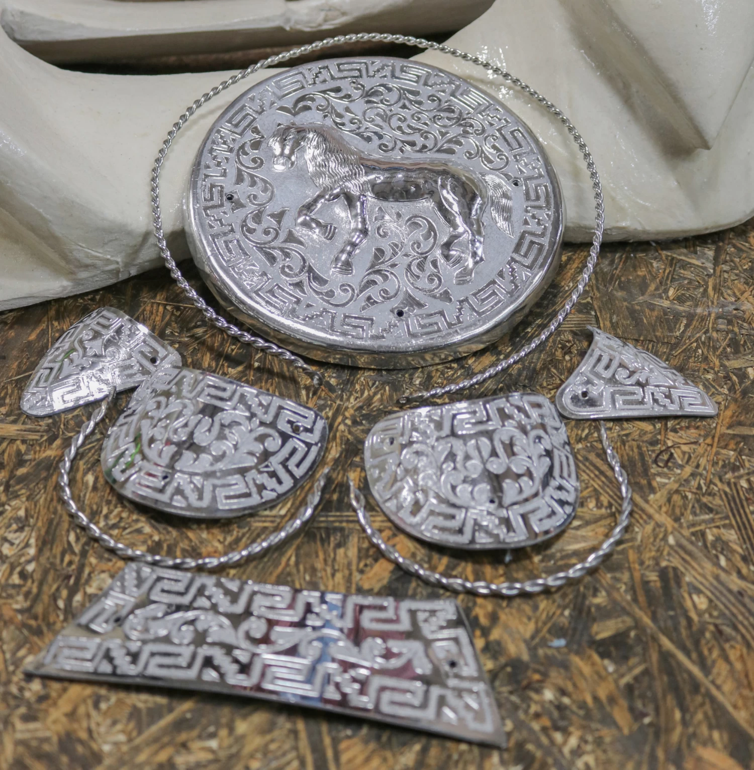 Horse 3D Herraje Greca Acero Montura Charro Saddle Kit 4 Horse 3D Herraje Greca Acero Montura Charro Saddle Kit - Image 2