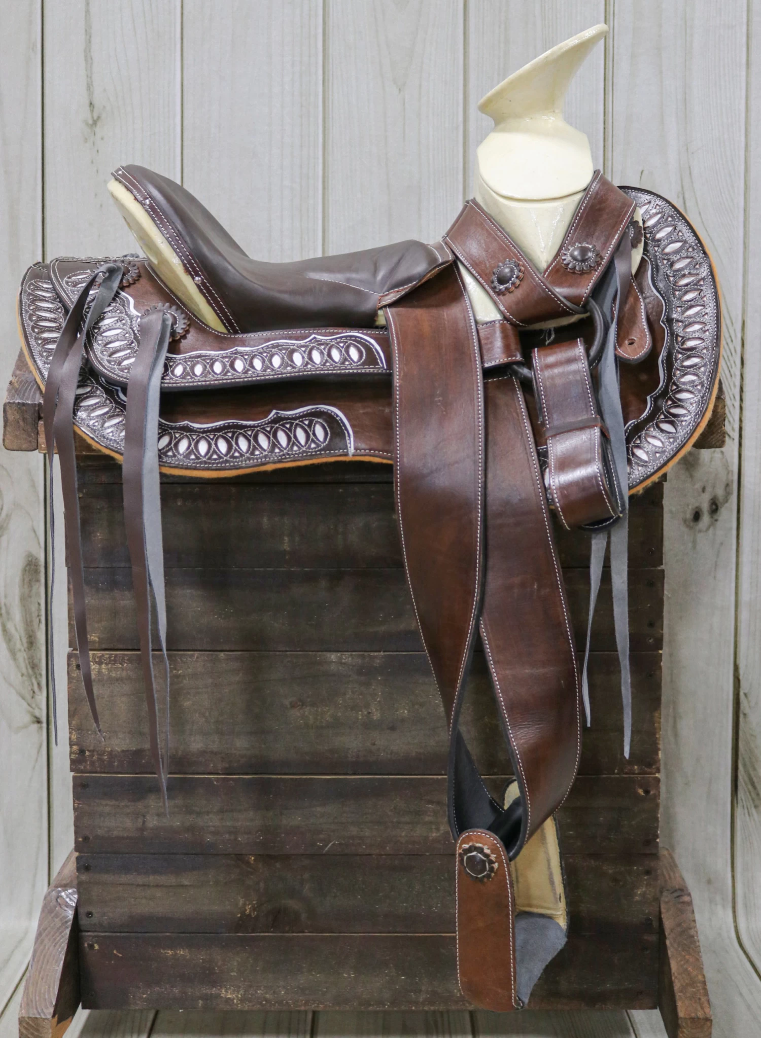 15" Montura Charra Brown Diseno Charro Mexican Saddle 3 15" Montura Charra Brown Diseno Charro Mexican Saddle