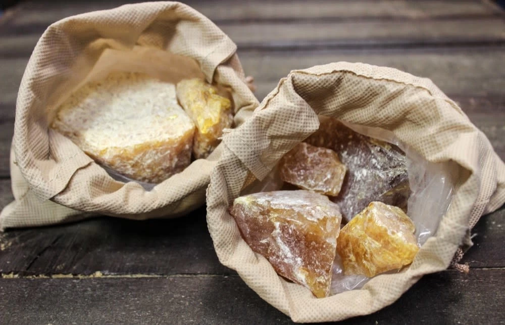 LOT OF 2 - Premium Amber Bullriding Rosin 4 LOT OF 2 - Premium Amber Bullriding Rosin - Image 2